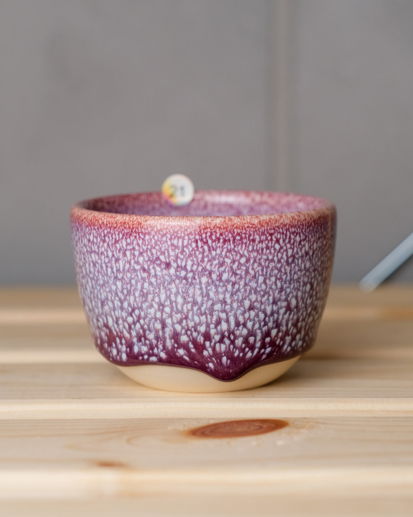 021. 160-200 ml cup, thrown, a specific piece