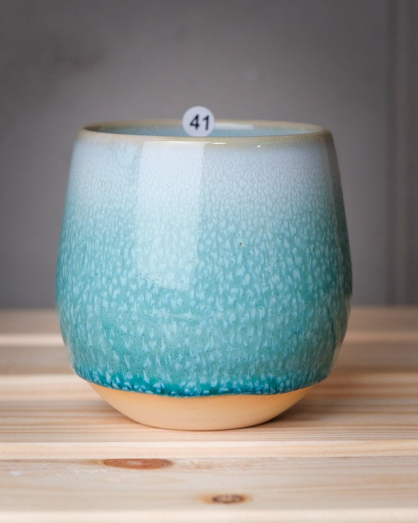 041. 330ml cup, slipcasted