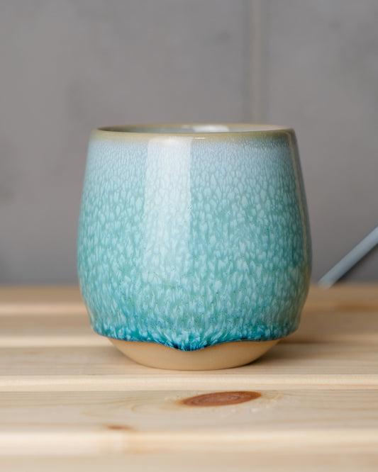 120. 330ml cup, light clay