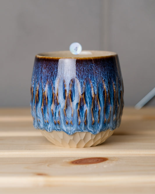 004. Carved cup 240ml, a specific piece