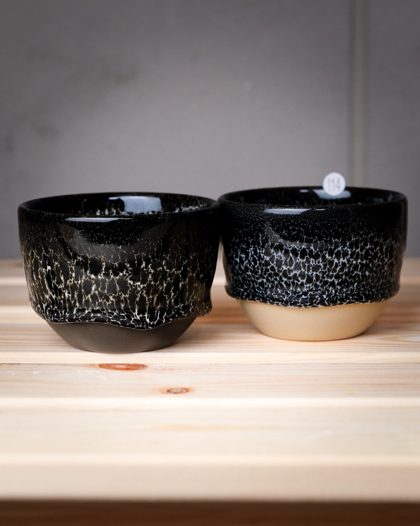 114. Pair of cappuccino V2 cups 200ml, slipcasted