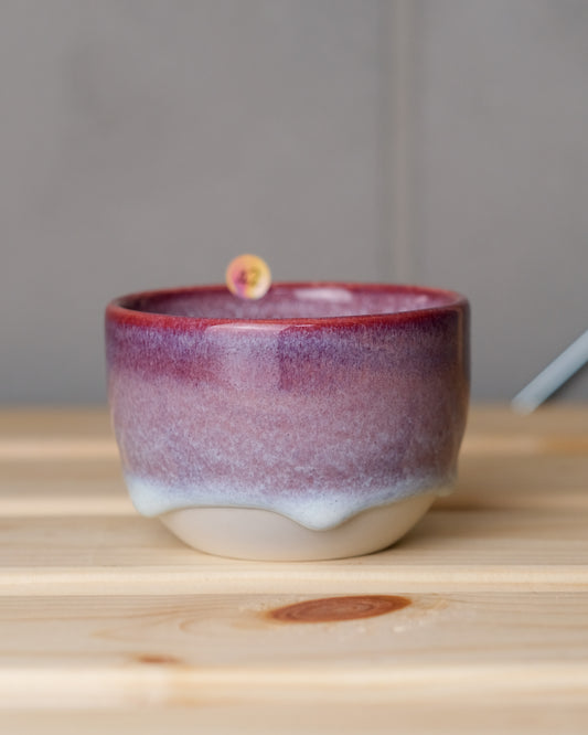 042. Porcelain cup 140-170ml, shallow, a specific piece