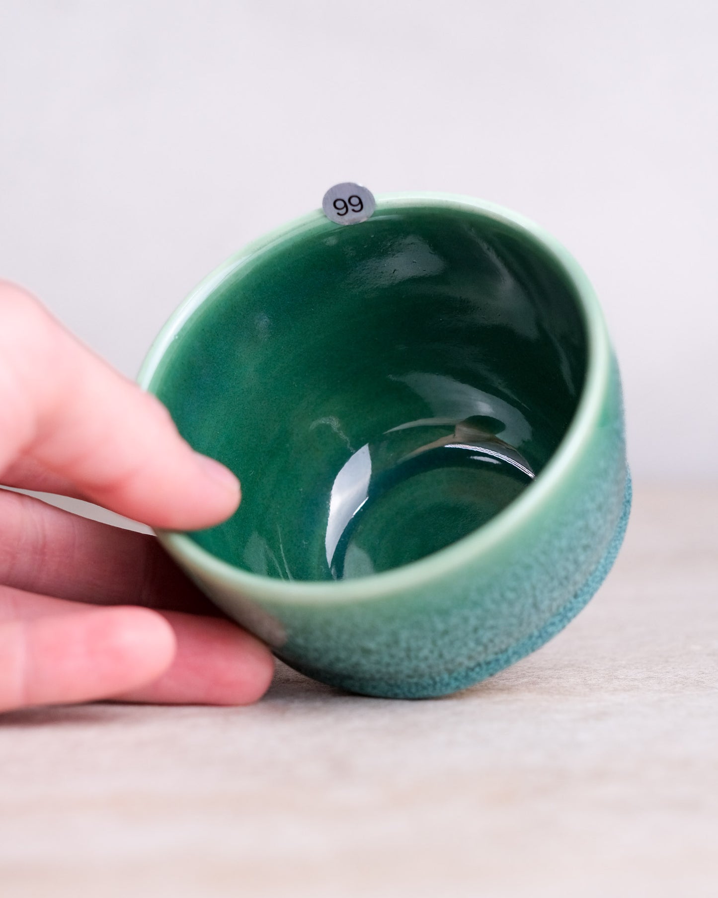 099. 180-200 ml cup, thrown, specific piece