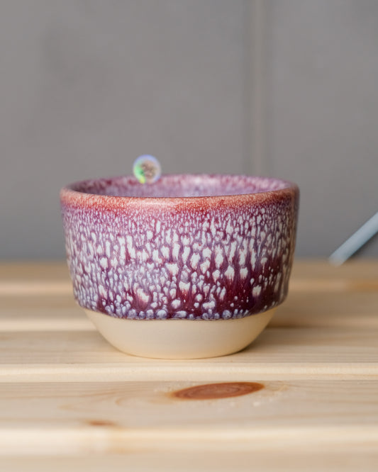 025. 160-200 ml cup, thrown, a specific piece