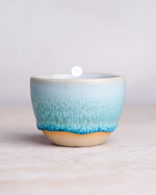011. Pohár na cappuccino 200ml, liaty metódou V2, tmavá hlina