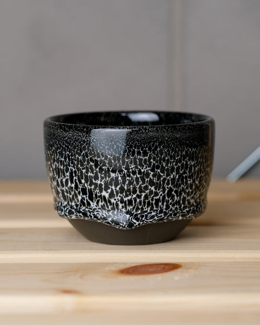 089. Cappuccino cup 200ml V2, slipcasted, black and white, black clay